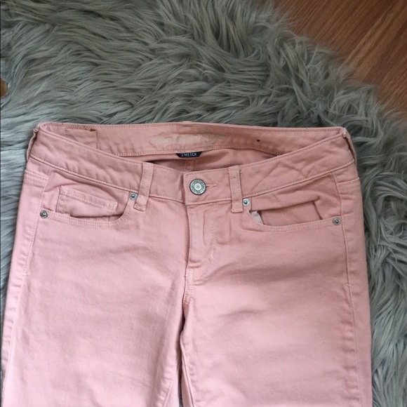 AEO Pink Stretch Skinny Jeans 🌸 - Picture 2 of 6